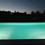 L'ecrin Du Val De Louyre Vakantiehuis