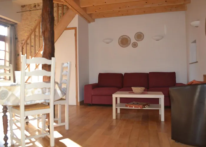 Tatil Evi L'ecrin Du Val De Louyre *