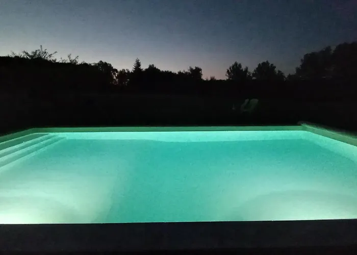 L'ecrin Du Val De Louyre Holiday home