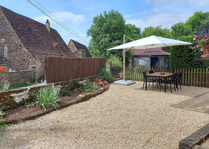 Tatil Evi L'ecrin Du Val De Louyre *