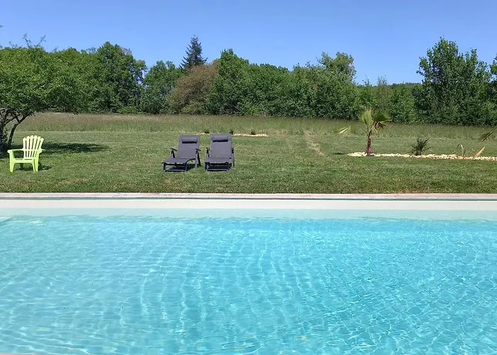 L'ecrin Du Val De Louyre Val de Louyre et Caudeau